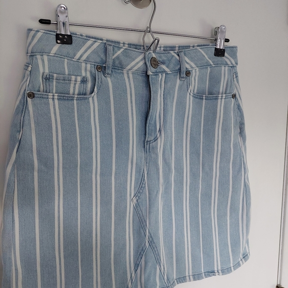 Loft Striped Jean Skirt - Picture 5 of 9